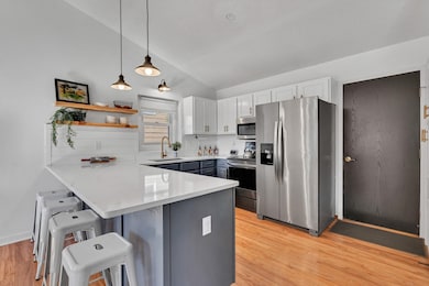 1813 N Shefford Cir, Wichita, KS 67212 - photo 6