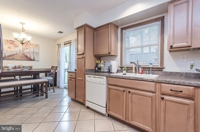 107 Lakewood Dr, Stephens City, VA 22655 - photo 4