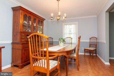 1101 Canterbury Ct, Sykesville, MD 21784 - photo 7