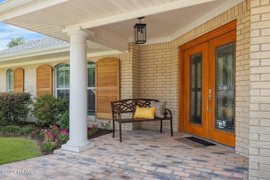 211 N Locksley-3