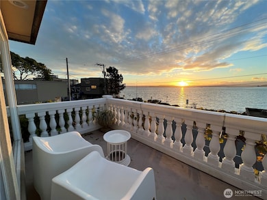 4030 Beach Dr SW, Seattle, WA 98116 - photo 3