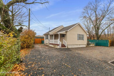 33 Kearney Rd, South Amboy, NJ 08879 - photo 2