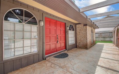 15611 Artoys Dr, Tomball, TX 77377 - photo 2