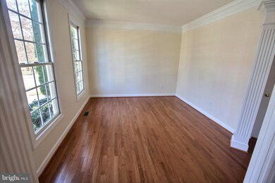 619 Pheasant St, Gaithersburg, MD 20878 - photo 5