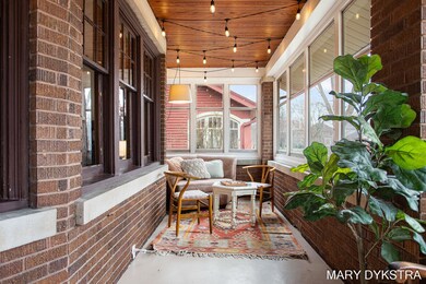 21-web-or-mls-91-w-18th-st