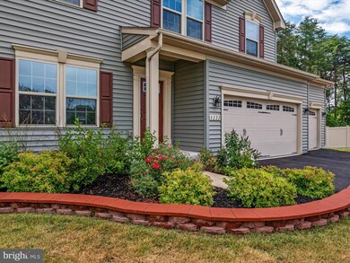 8222 Heraldry Dr, Severn, MD 21144 - photo 4