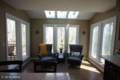 10619 Alison Dr, Burke, VA 22015 - photo 5