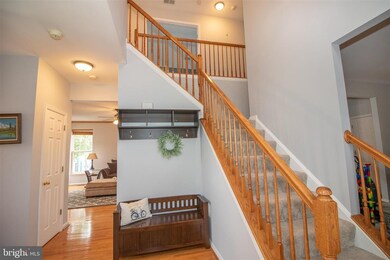17573 Tedler Cir, Round Hill, VA 20141 - photo 5