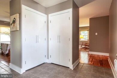 3803 Woodhaven Ln, Bowie, MD 20715 - photo 7