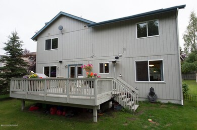 Rear View & Deck
