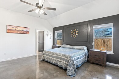 3124 Sky Harbour Dr, Granbury, TX 76049 - photo 7