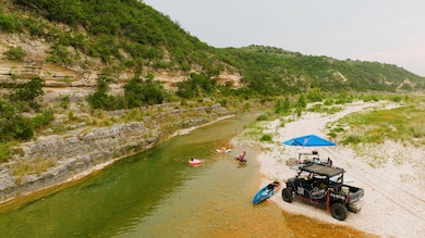 Tx-55, Uvalde, TX 78801 - photo 2