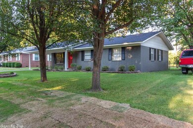 37 Meadowbrook Dr, Conway, AR 72032 - photo 2