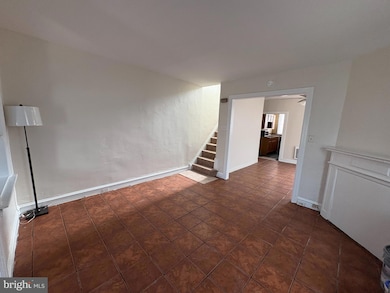 198 W Thelma St, Philadelphia, PA 19140 - photo 4