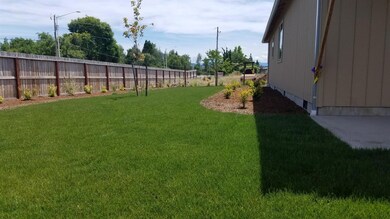 8252 Dime Ln, White City, OR 97503 - photo 6