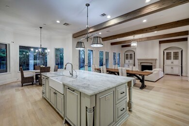 12014 Surrey Ln, Houston, TX 77024 - photo 7