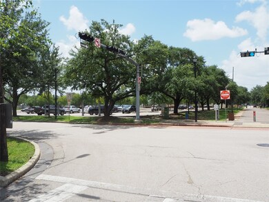 Walking distance to the bus stop and many other...