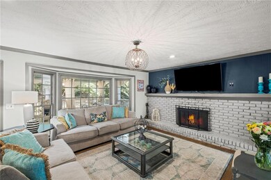 3025 Bunker Hill Cir, Marietta, GA 30062 - photo 6