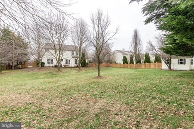 105 Locust Grove Dr, Purcellville, VA 20132 - photo 2