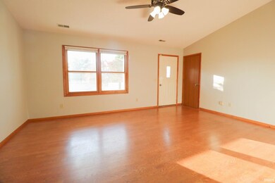 13522 Wheat Mill Ct, Grabill, IN 46741 - photo 5