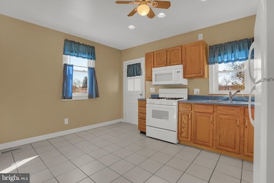 905 Academy Ave, Owings Mills, MD 21117 - photo 6