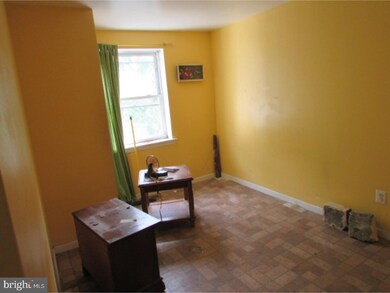 138 N 32nd St, Camden, NJ 08105 - photo 5