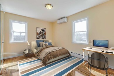 70-14 Olcott St unit A, Forest Hills, NY 11375 - photo 3