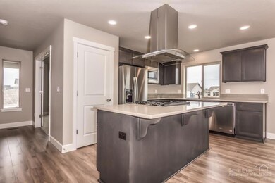 2458 SW Newberry Loop, Redmond, OR 97756 - photo 4