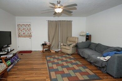 12485 pine lake rd-103
