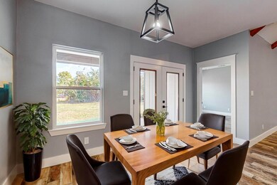 411 Rushing St, Ennis, TX 75119 - photo 3