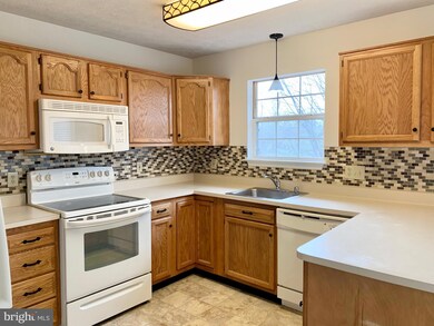 101 Sterling Ct, Stafford, VA 22554 - photo 7