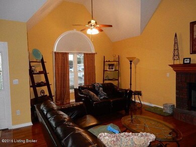 126 Scenic Ct, Mount Washington, KY 40047 - photo 3