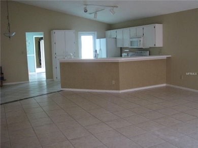 8209 Chelsworth Dr unit 1, Orlando, FL 32835 - photo 2