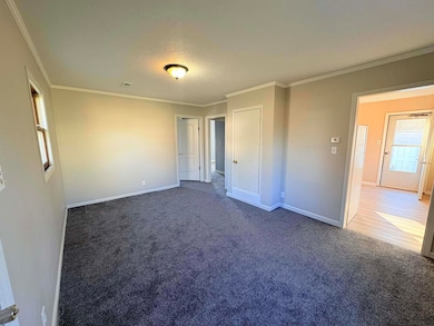 722 S View Dr, Waterloo, IA 50707 - photo 5