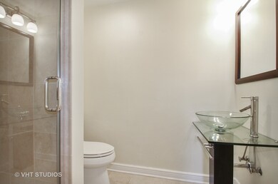 3211 Maple Leaf Dr, Glenview, IL 60026 - photo 3