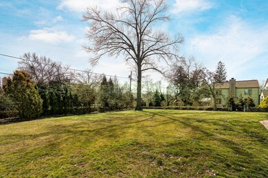 1/2 acre+ Lot