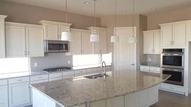 BEAUTIFUL KITCHEN