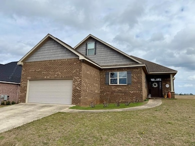 101 Garden Ln, Troy, AL 36081 - photo 2