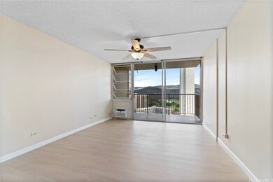 Century West unit 1914, Honolulu, HI 96818 - photo 6