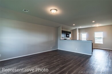 1704 S 12th St, Broken Arrow, OK 74012 - photo 7