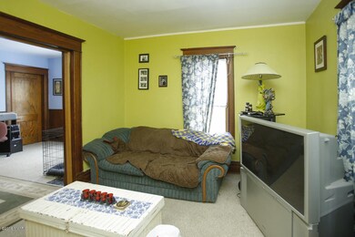 809 walnut-105