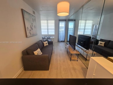 The Decoplage unit 1227, Miami Beach, FL 33139 - photo 5