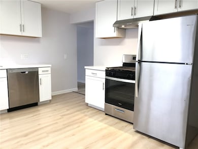 93 Rossiter Rd, Rochester, NY 14620 - photo 3