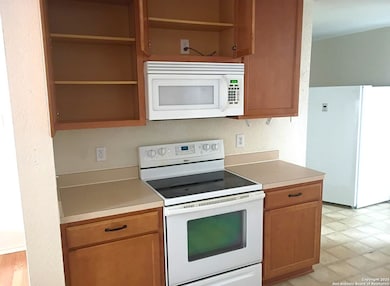 9866 Placid Bay, San Antonio, TX 78245 - photo 6