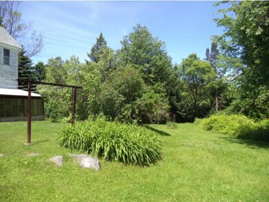 208 Pleasant St, Franklin, NH 03235 - photo 3