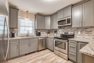 62 Westminster St, Manchester, NH 03103 - photo 4