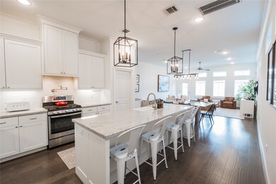 4210 Koehler St unit A, Houston, TX 77007 - photo 2