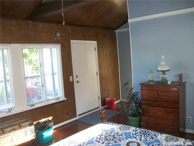 Master Bedroom. Vaulted ceiling gives a wide open 