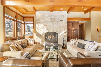 Fireplace sitting
