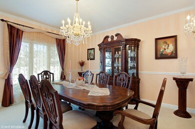 740 Pickwick Ct, Algonquin, IL 60102 - photo 7